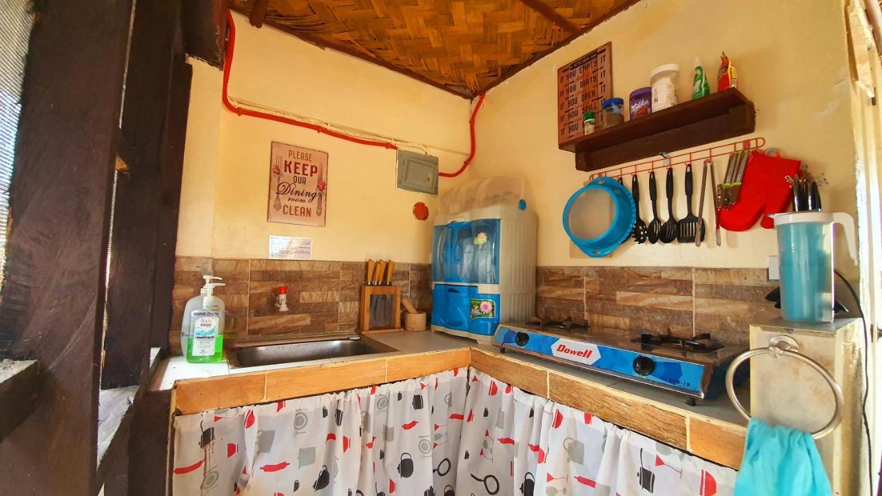 Calatagan'S Bahay Kubo - With Beach Access Esterno foto